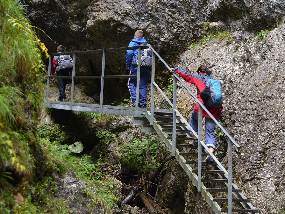 05 - po žebřících a můstcích do Nových dier
