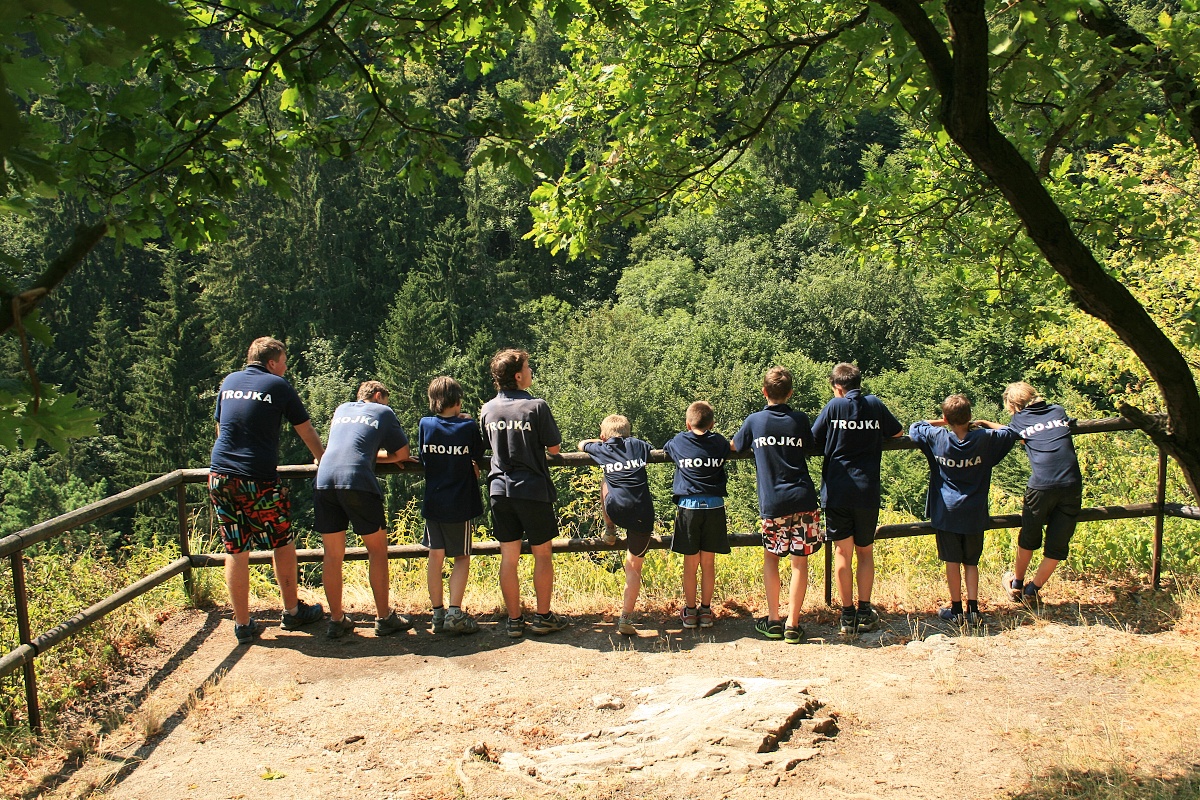 na horní plošině "zkamenělehé zámku" Branky